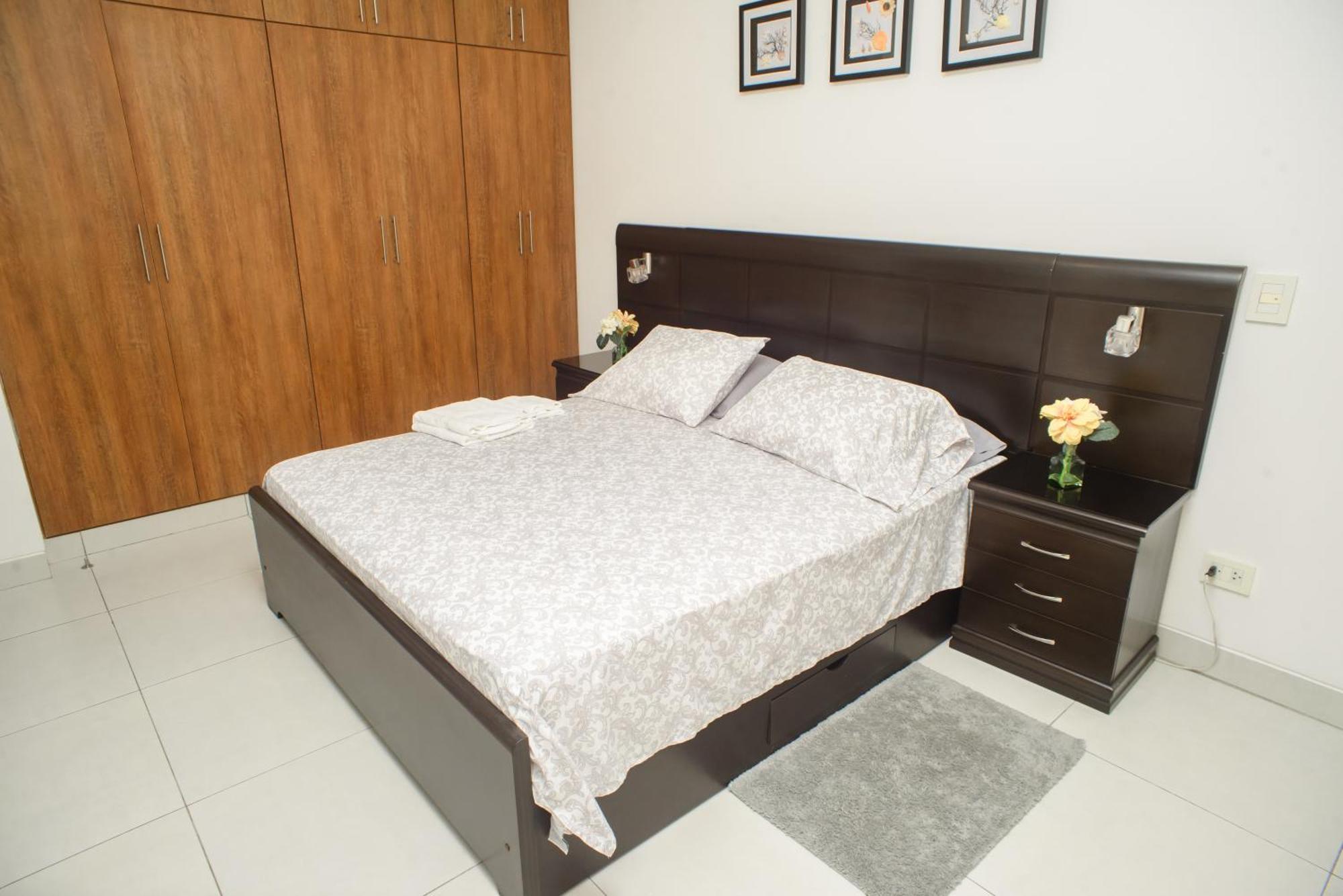 Downtown Apartments "Altos Del Sur" Санта-Крус-де-ла-Сьєрра Екстер'єр фото