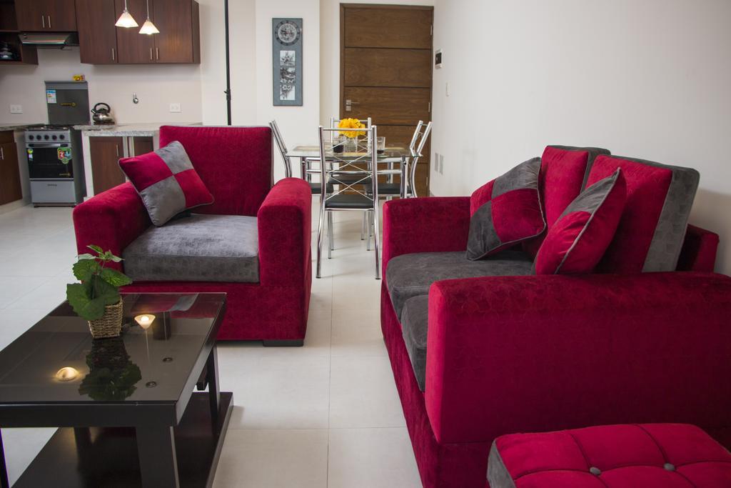 Downtown Apartments "Altos Del Sur" Санта-Крус-де-ла-Сьєрра Екстер'єр фото